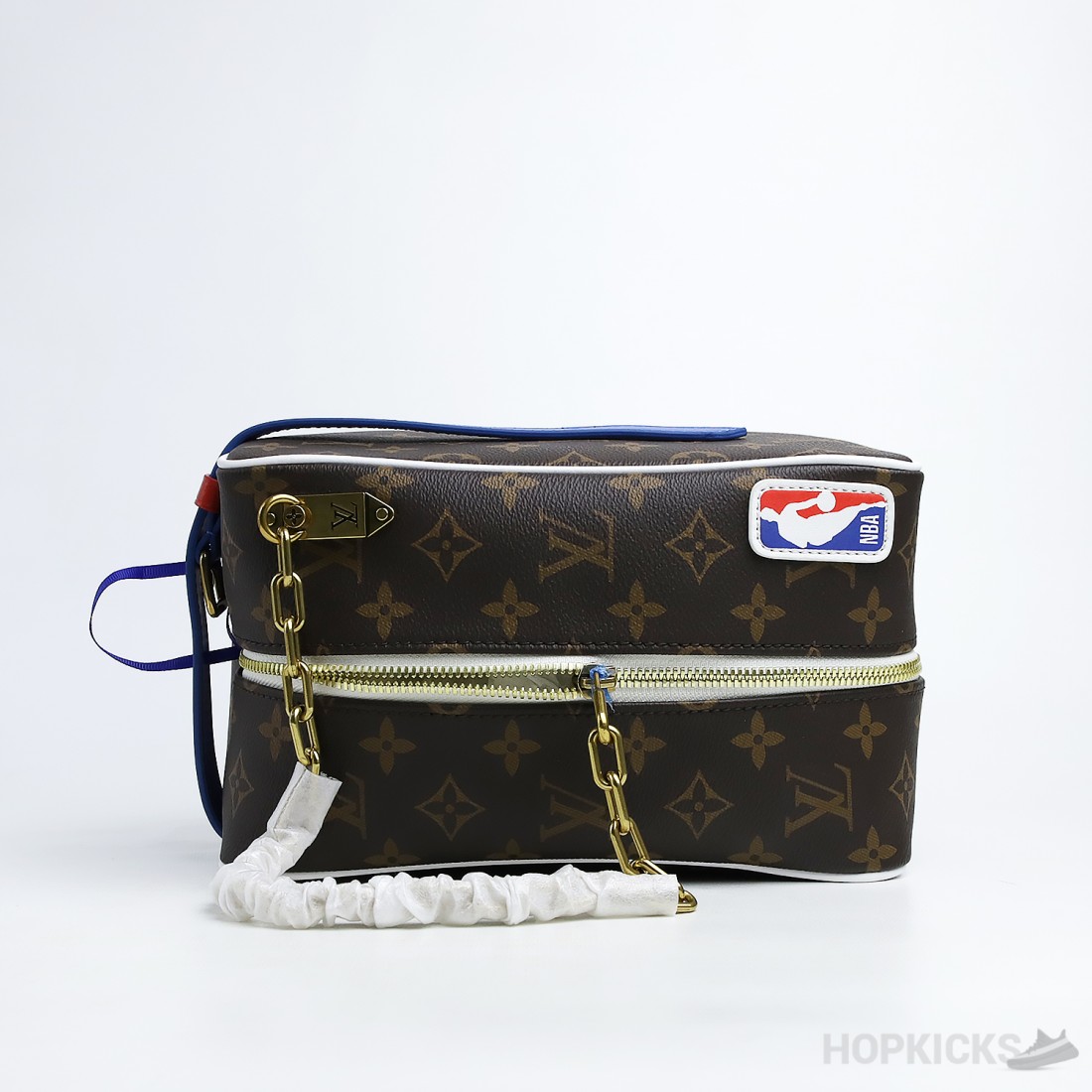 lv nba cloakroom dopp kit